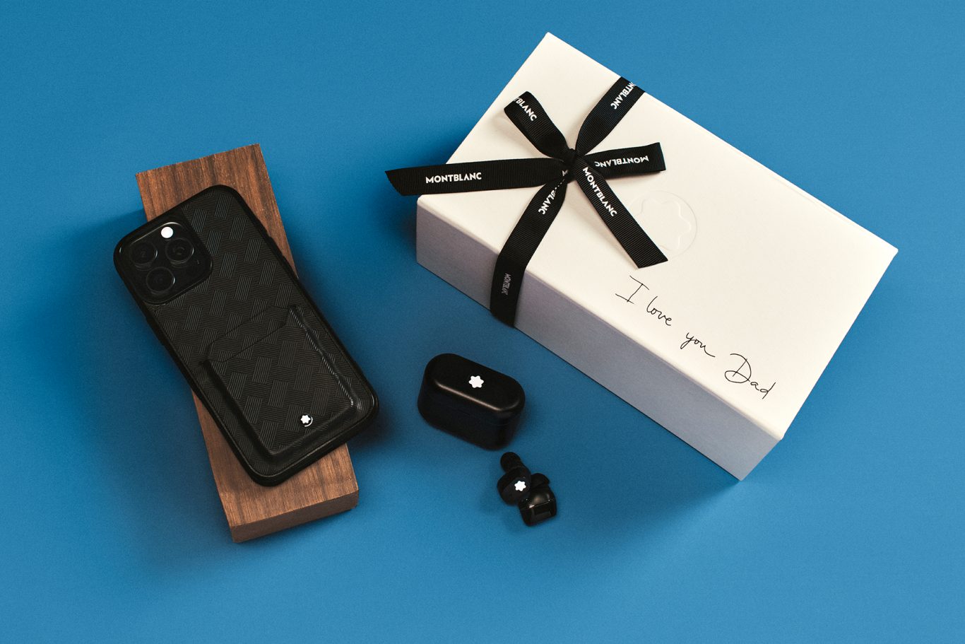 /content/dam/mtb/assets/categories/gifts/fathers-day-gift-guide/fathers-day-2025/PLP_inlay_1920x1280.png
