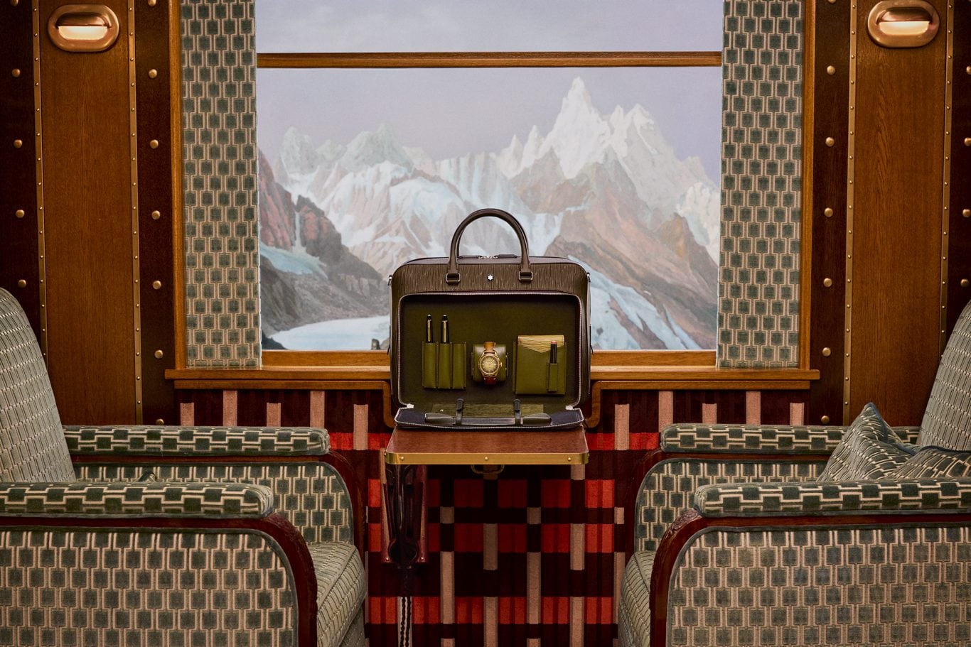 /content/dam/mtb/assets/discover/campaign/wes_anderson/june_2025_update/Wes_Anderson_PLP_Inlay_1920x1280.png