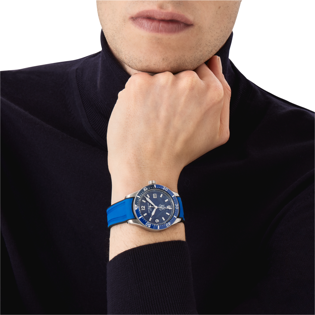 万宝龙冰川系列自动上链日期腕表