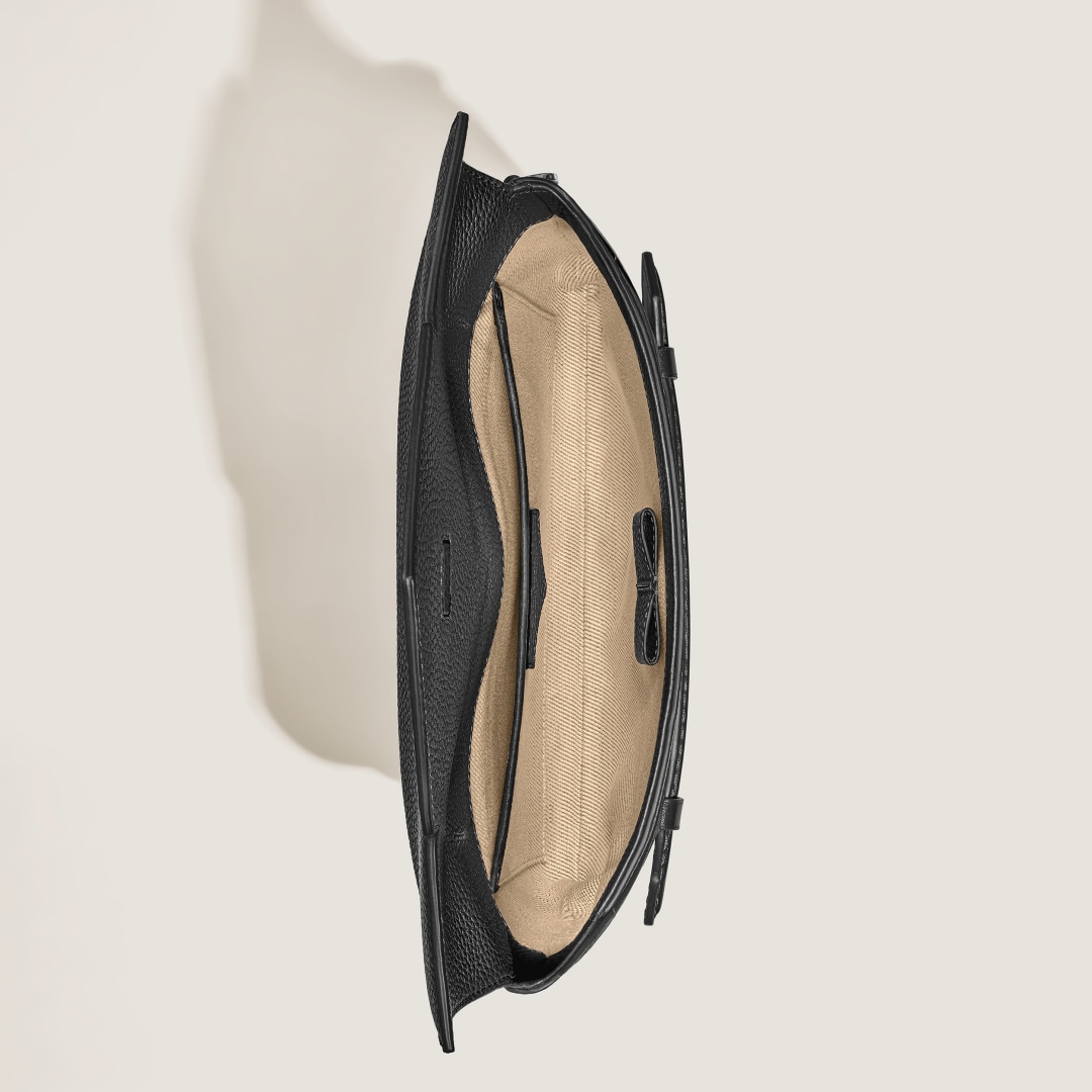 粒纹小号信封手袋 经典黑