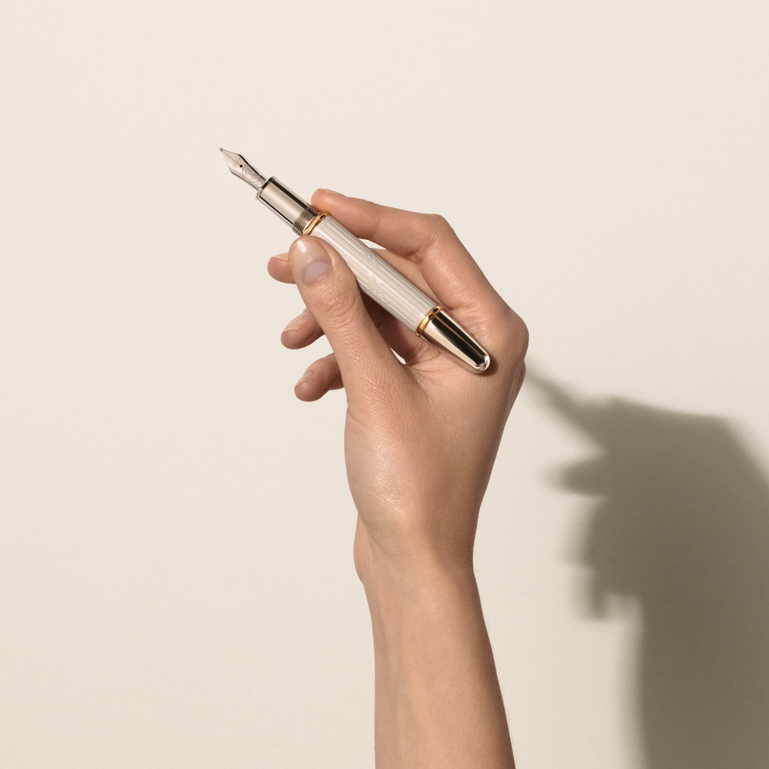 大文豪系列致敬简·奥斯汀特别款墨水笔