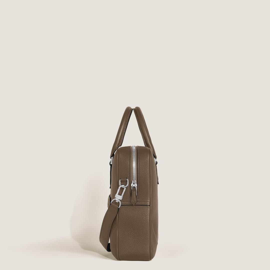 中号粒面皮公文包