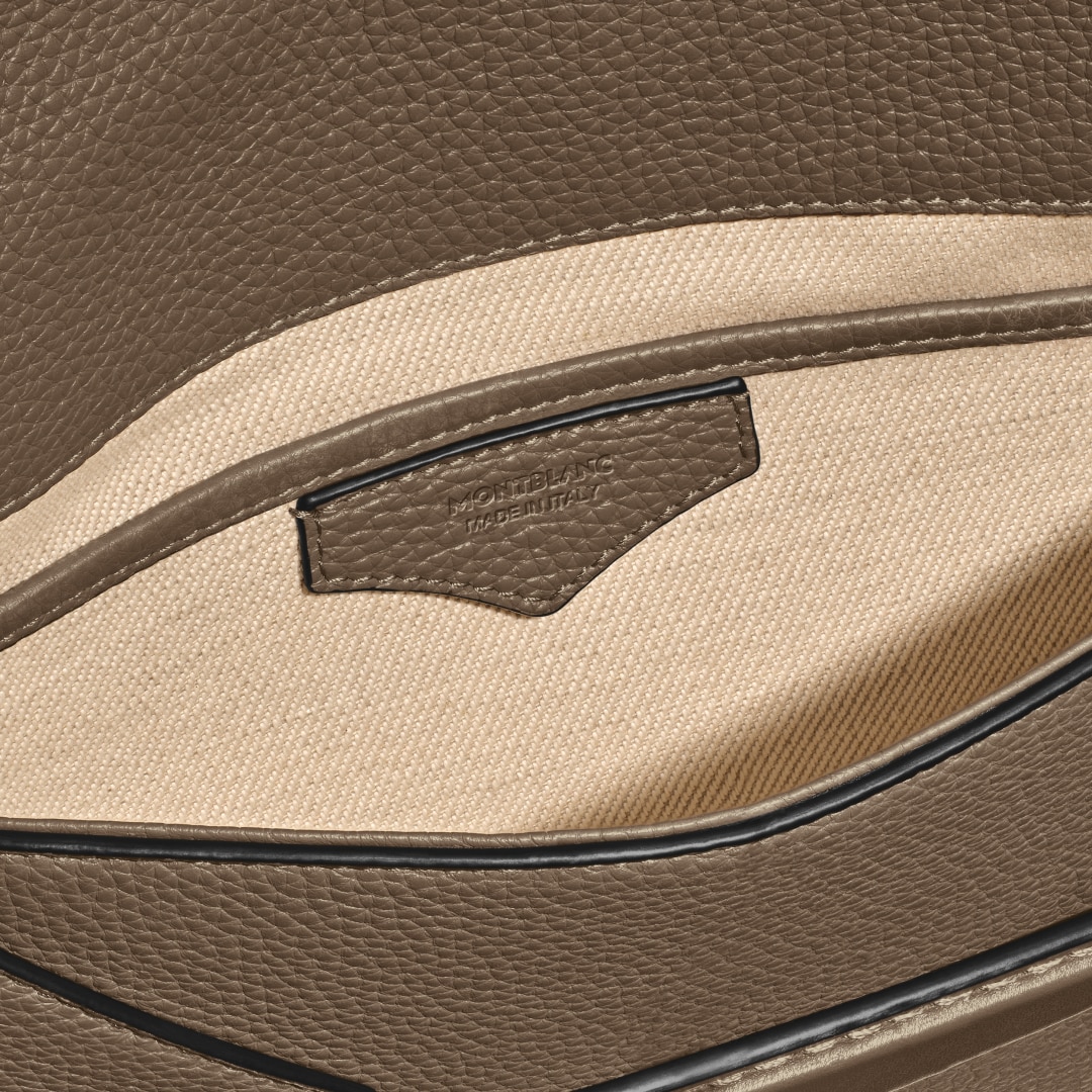 粒纹小号信封手袋 榛果棕