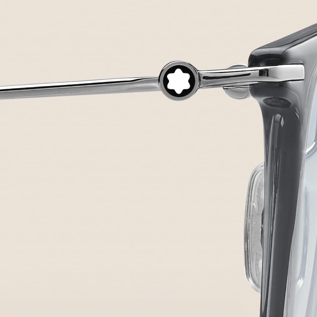 灰色方形太阳镜