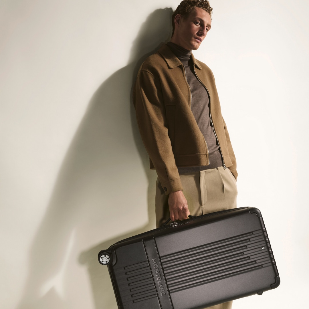 #MY4810行李箱 经典黑