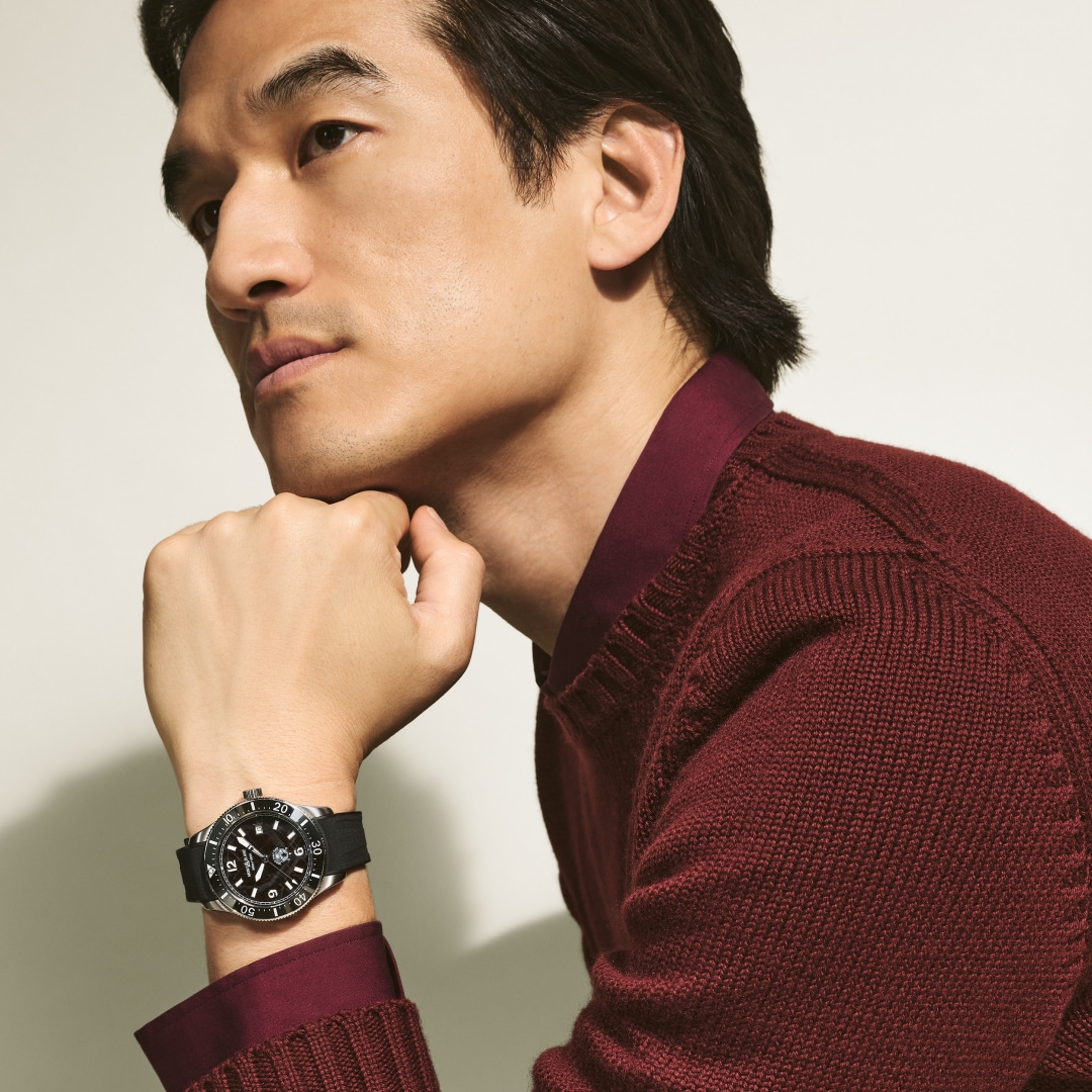 万宝龙冰川系列自动上链日期腕表