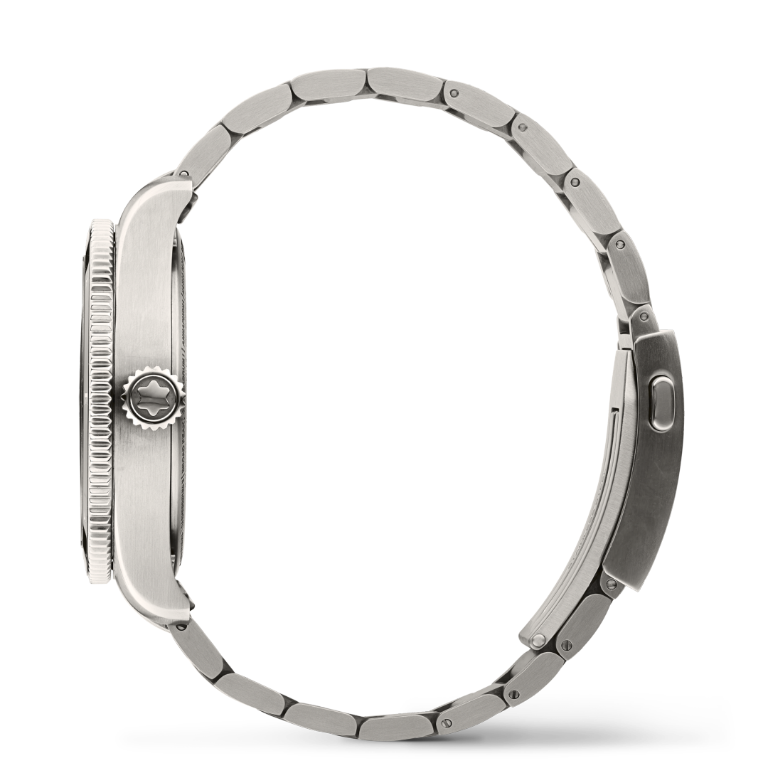 万宝龙1858系列南北半球世界时无氧腕表 海拔八千米特别款