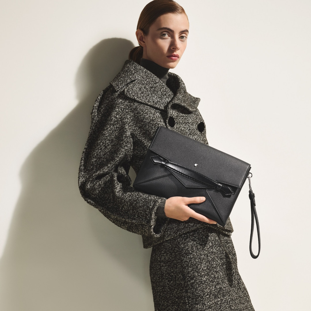 粒纹小号信封手袋 经典黑