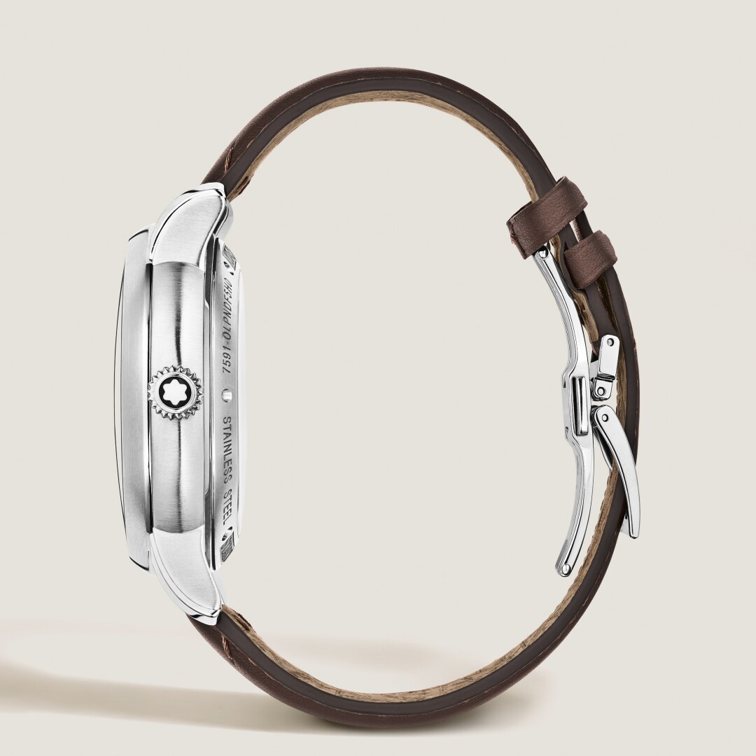 万宝龙明星系列尼古拉斯·凯世计时码表43毫米限量款（全球821枚）