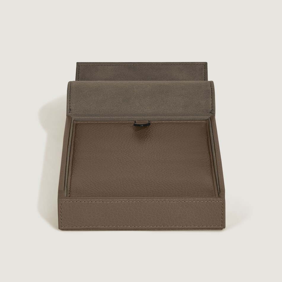 MB137718 - 4支装旅行笔盒